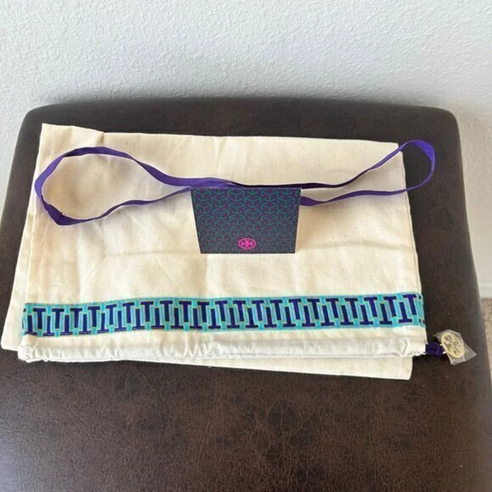 Tory Burch Drawstring Bag with ribbon and card new